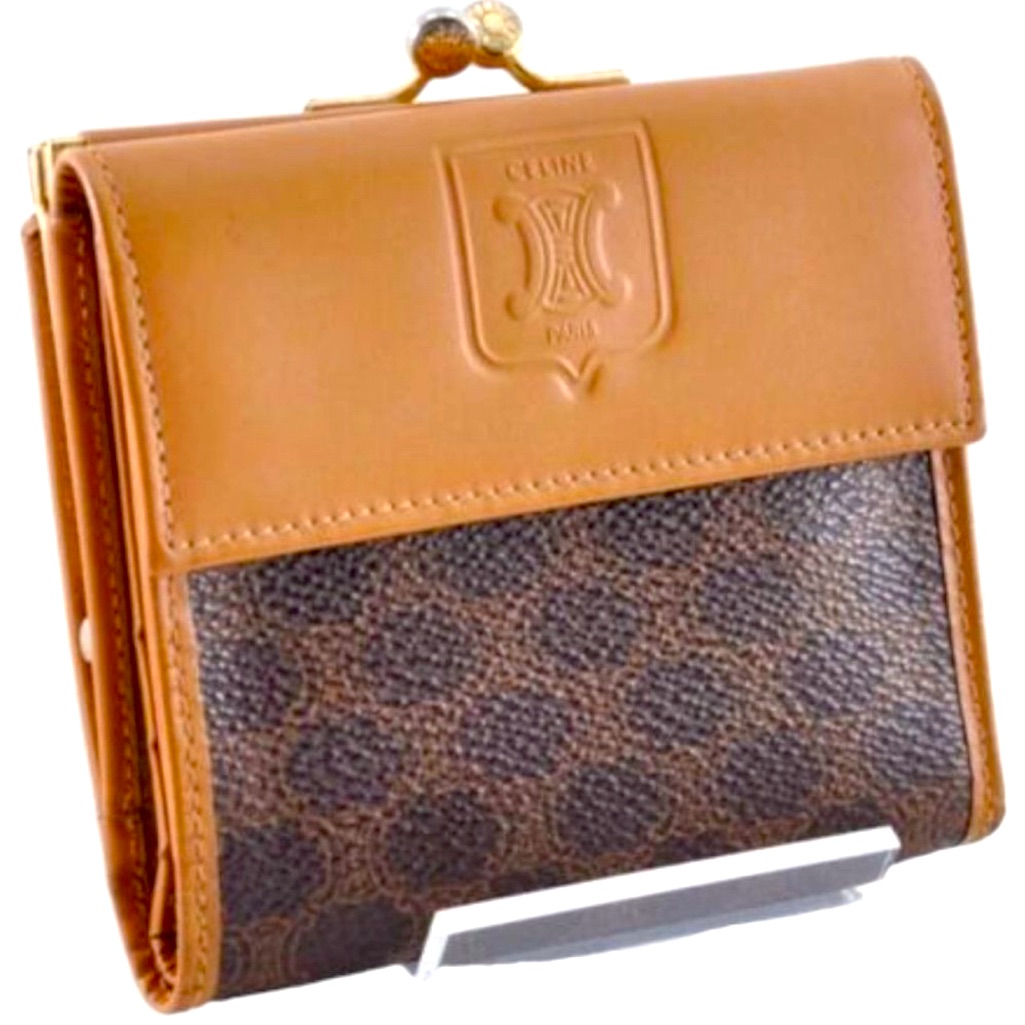 658106g V Celine Wallet Triomphe Macadam Brown Pvc Leather